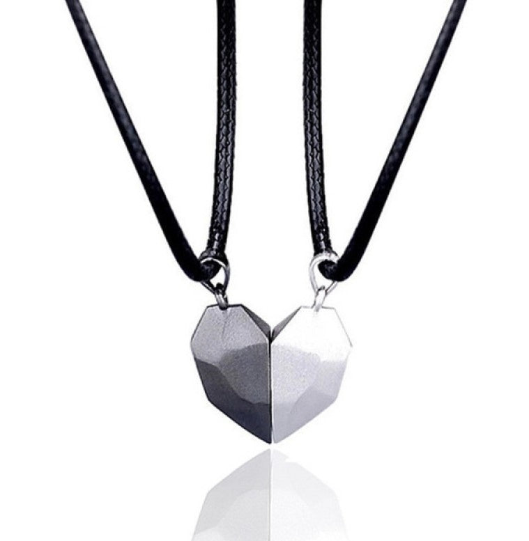 Minimalist Lovers Matching Friendship Heart Pendant Couple Magnetic Distance Faceted Heart Pendant Necklace Couple Jewelry